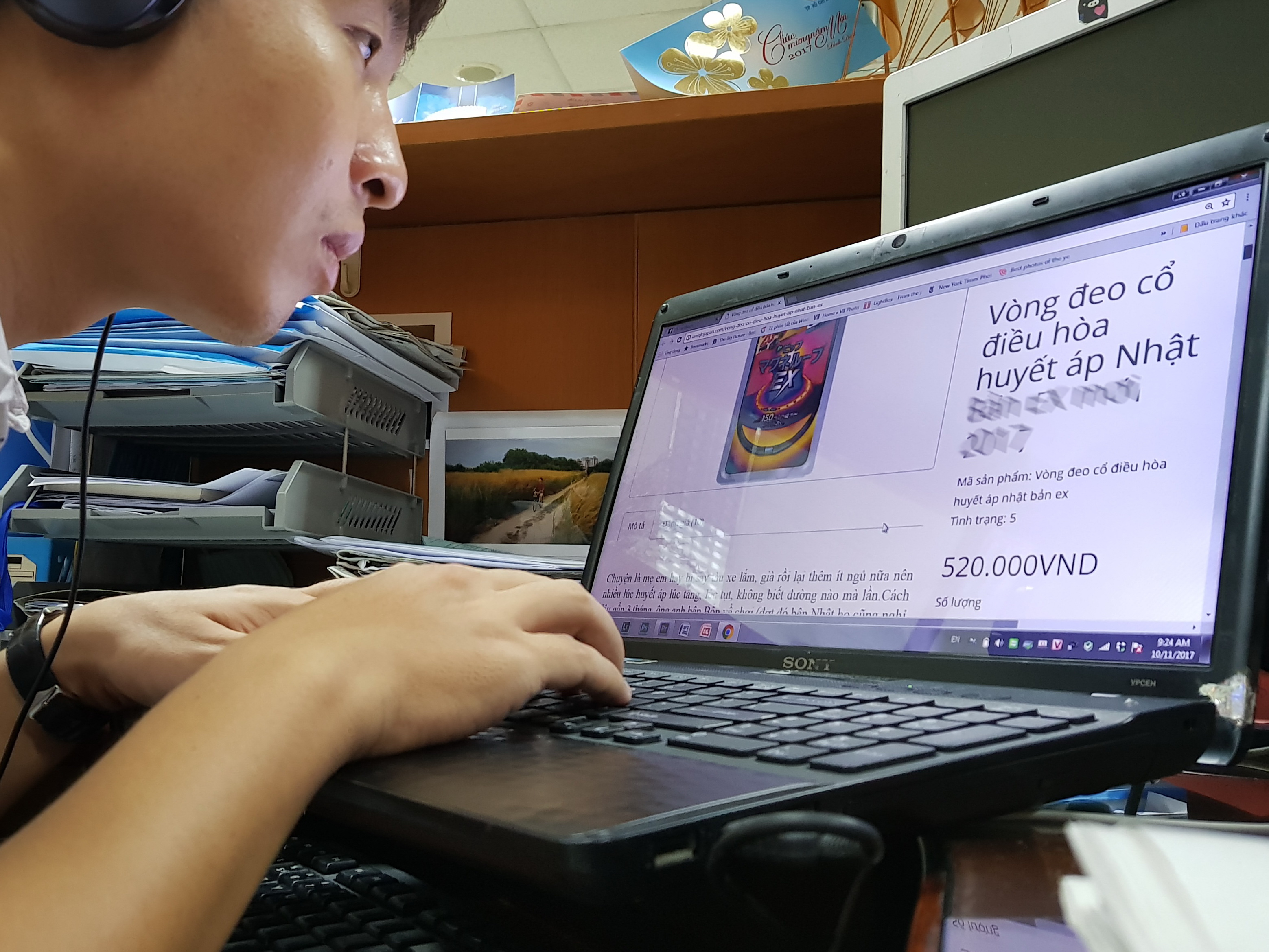 Đừng tin mù quáng vòng đeo cổ điều hòa huyết áp - Ảnh 1. Đừng tin mù quáng vòng đeo cổ điều hòa huyết áp - Ảnh 1.