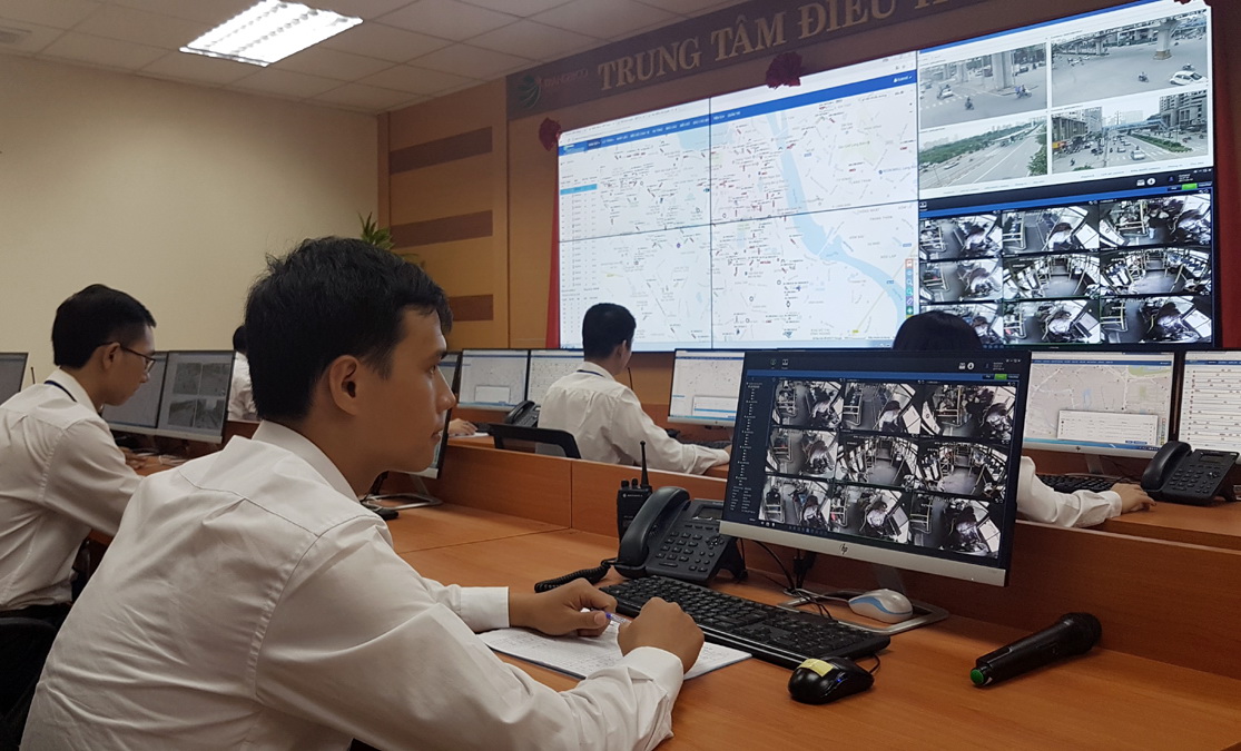 Dùng điện thoại thông minh tìm xe buýt ở Hà Nội - Ảnh 1. Dùng điện thoại thông minh tìm xe buýt ở Hà Nội - Ảnh 1.