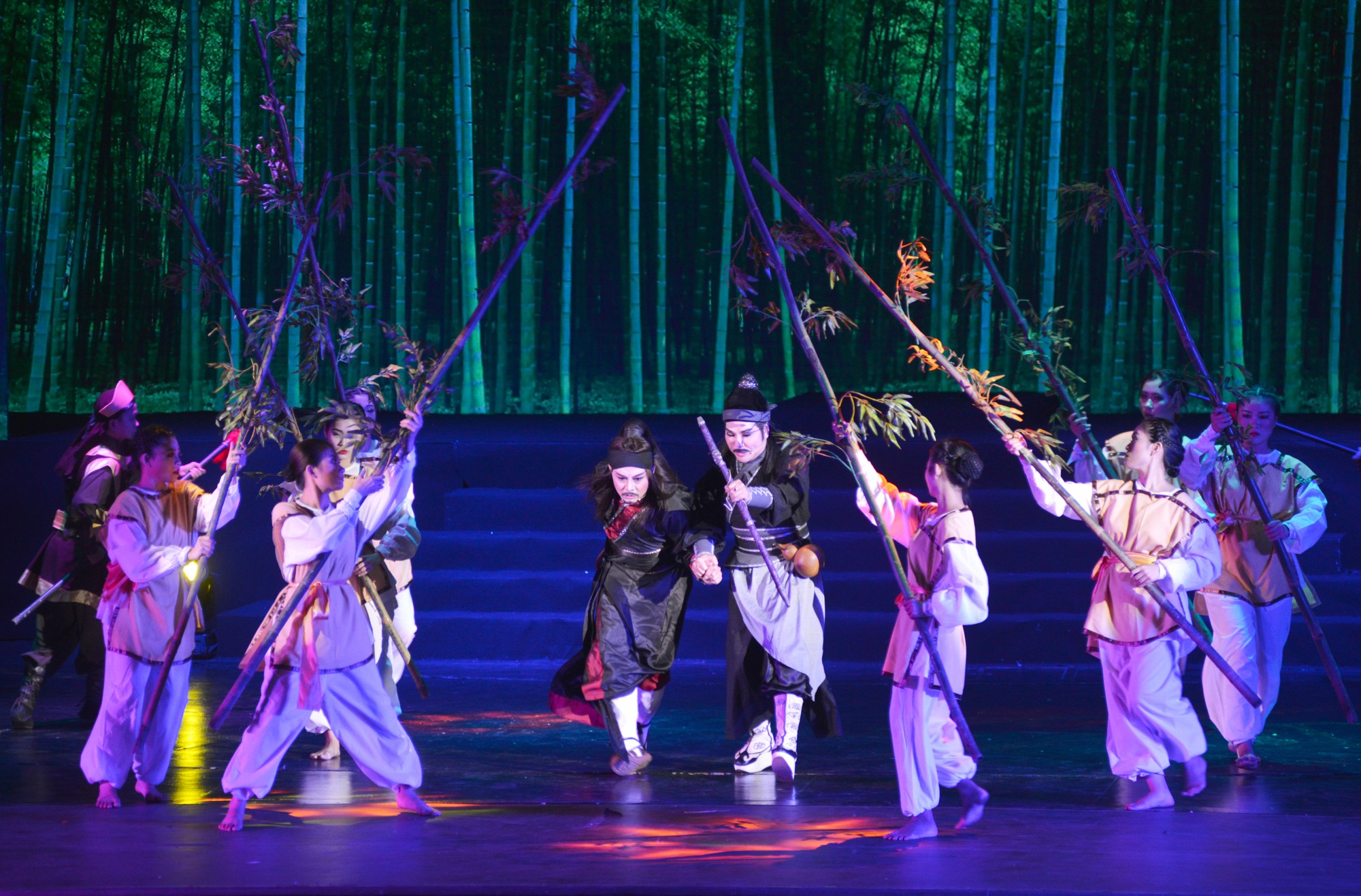 Phi Giao vẫn là của Ngọc Huyền - Ảnh 11. Phi Giao vẫn là của Ngọc Huyền - Ảnh 11.