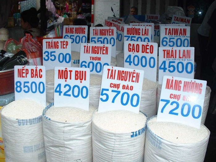 Chỉ cần gạo không bị ẩm mốc, mối mọt là yên tâm? - Ảnh 1. Chỉ cần gạo không bị ẩm mốc, mối mọt là yên tâm? - Ảnh 1.