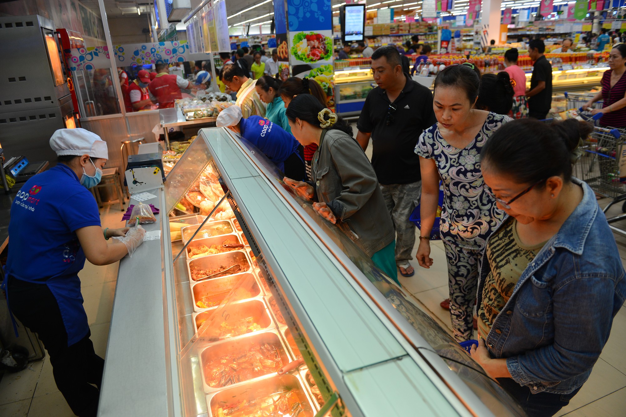 Thực phẩm nấu chín: Giải vây các bà nội trợ bận rộn - Ảnh 2.