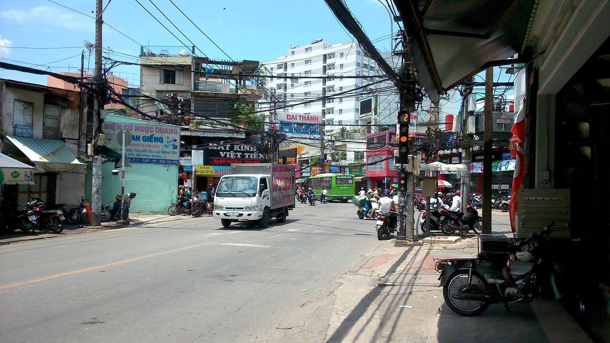 Xóm Gà Gia Định xưa lừng lẫy chùa chiền và... văn nghệ sĩ - Ảnh 4.