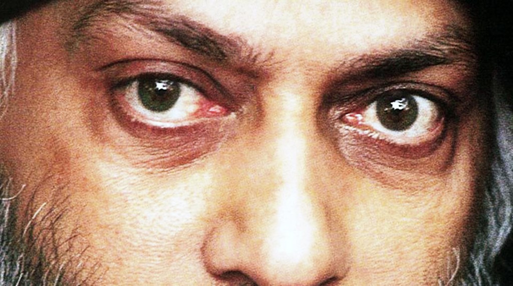 Wild Wild Country: sự sụp đổ của đế chế Osho trong lòng nước Mỹ - Ảnh 1. Wild Wild Country: sự sụp đổ của đế chế Osho trong lòng nước Mỹ - Ảnh 1.