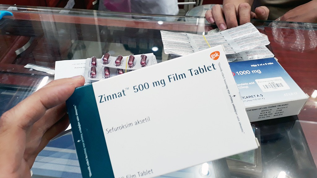 Kháng sinh thông dụng Zinnat giả đã ra thị trường - Ảnh 1. Kháng sinh thông dụng Zinnat giả đã ra thị trường - Ảnh 1.