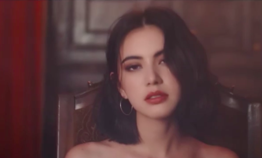 Đốt tranh Đức Mẹ sầu bi, Sơn Tùng M-TP có phải muốn đốt đền? - Ảnh 10.