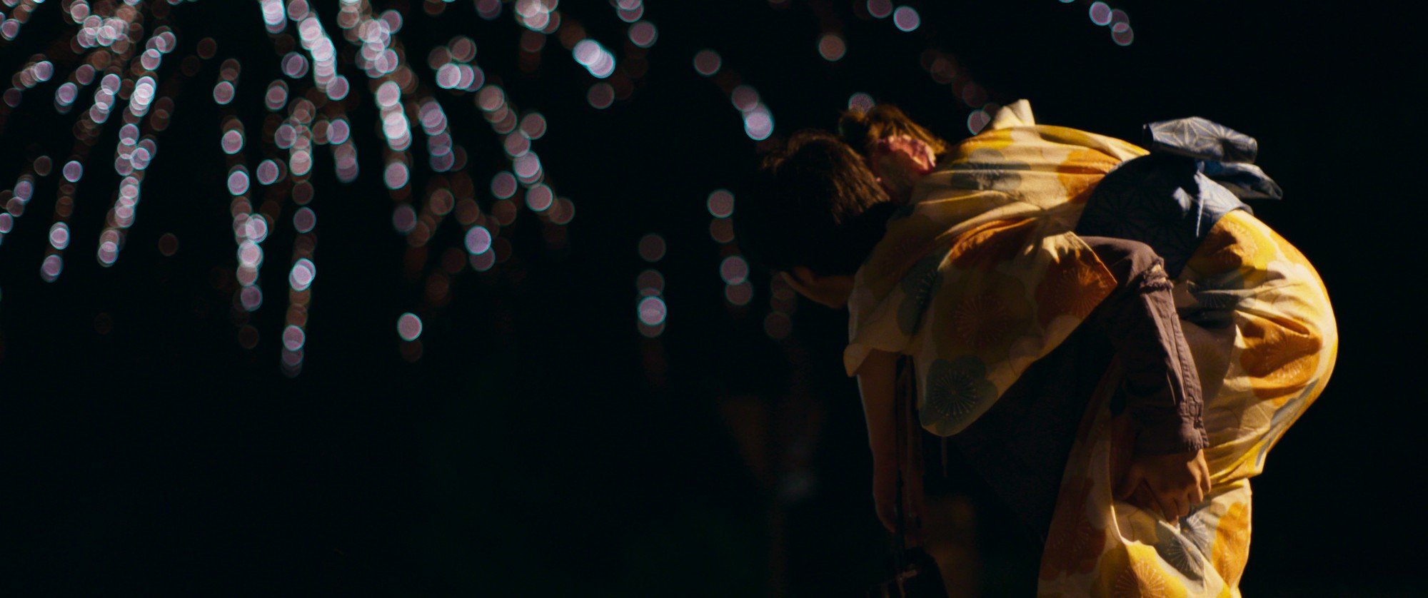 Nhắm mắt thấy mùa hè: Chuyến phiêu lưu của tuổi trẻ đã về đích! - Ảnh 8. Nhắm mắt thấy mùa hè: Chuyến phiêu lưu của tuổi trẻ đã về đích! - Ảnh 8.