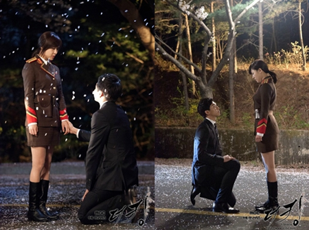 Cầu hôn là lãng mạn hay làm màu? - Ảnh 1. Cầu hôn là lãng mạn hay làm màu? - Ảnh 1.