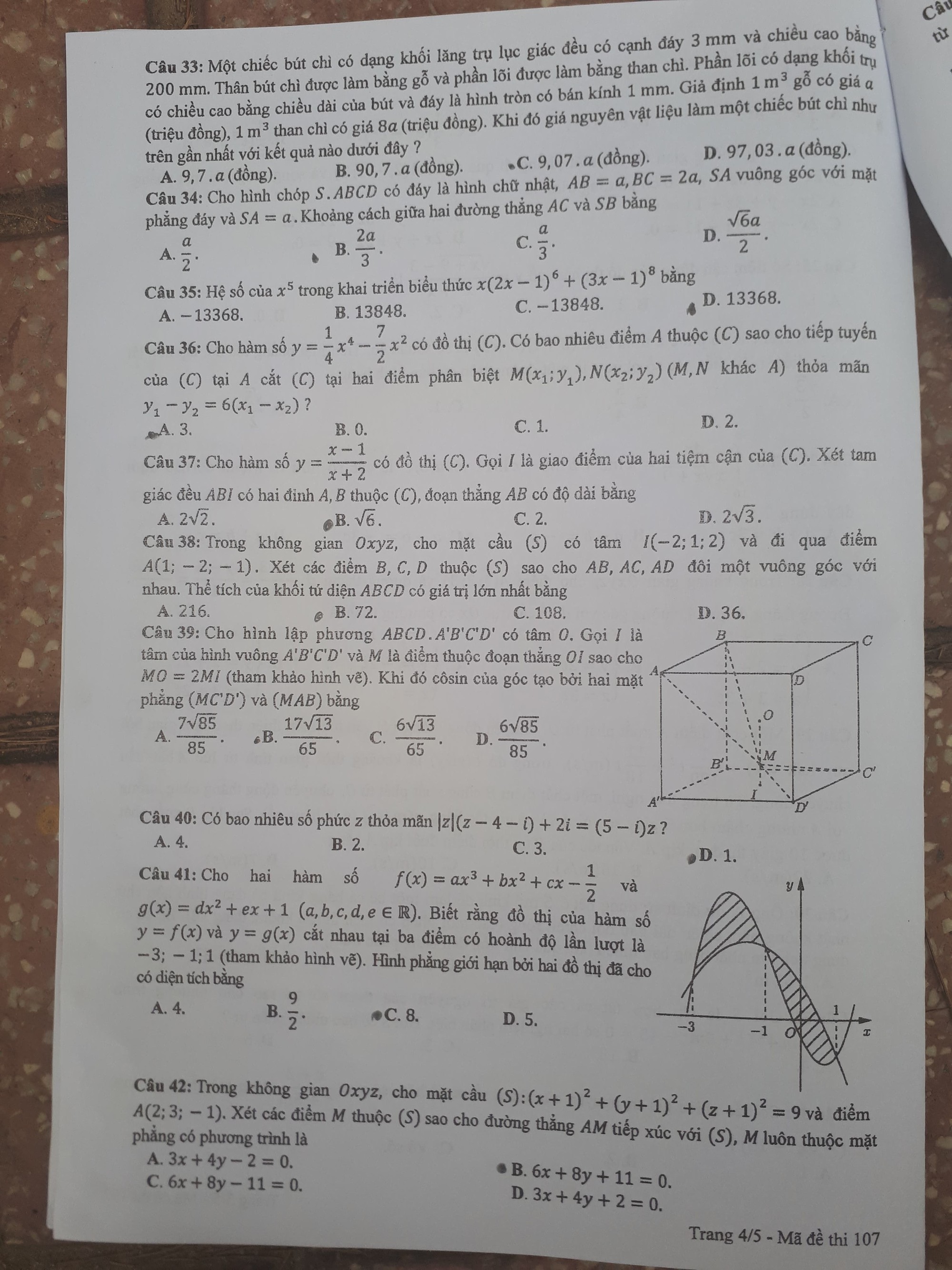 Thí sinh than đề thi toán THPT quốc gia dài và khó, nhiều em bật khóc - Ảnh 30. Thí sinh than đề thi toán THPT quốc gia dài và khó, nhiều em bật khóc - Ảnh 30.