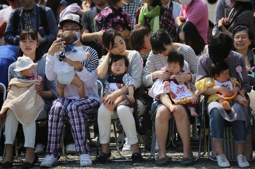 Dân số Nhật Bản giảm với tốc độ nhanh kỷ lục trong năm 2017 - Ảnh 1. Dân số Nhật Bản giảm với tốc độ nhanh kỷ lục trong năm 2017 - Ảnh 1.