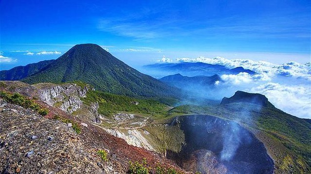 10 địa điểm tuyệt vời để đi bộ ở Đông Nam Á - Ảnh 6. 10 địa điểm tuyệt vời để đi bộ ở Đông Nam Á - Ảnh 6.