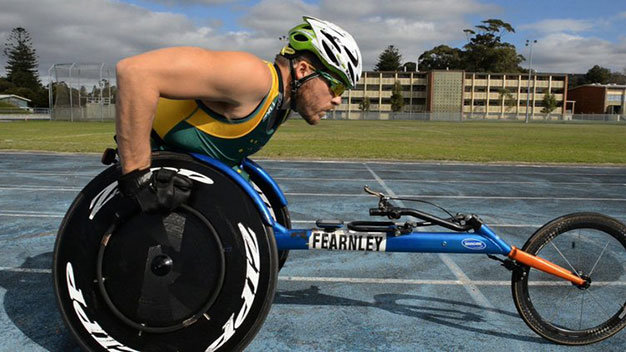 Kurt Fearnley trên đường đua - Ảnh: CNN