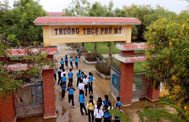 Trường THCS Phú Mỹ (huyện Phú Vang) là một trong những trường bị thừa nhiều GV do sắp xếp lại lớp - Ảnh: Ngọc Hiển