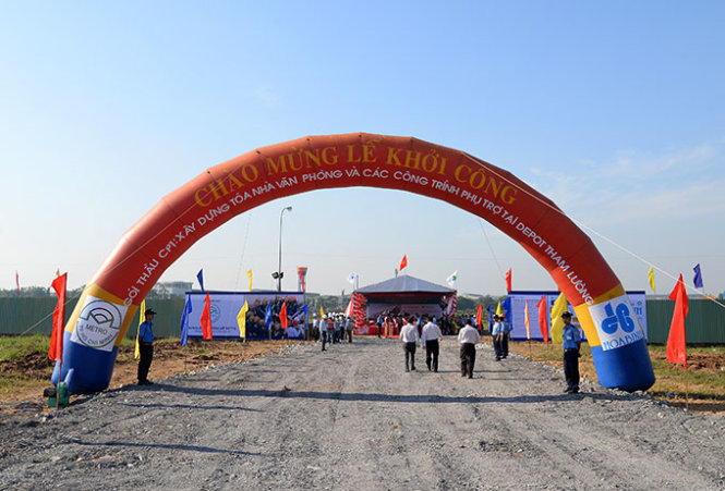 Tuyến tàu điện ngầm số 2 TP.HCM tuyến Bến Thành – Tham Lương tại P.Tân Thới Nhất, Q.12, TP.HCM - Ảnh: Hữu Khoa