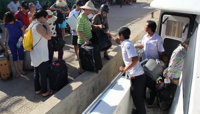 Nhờ chủ động sắp xếp nên không có tình trạng ùn ứ tại cảng Sa Kỳ - Ảnh: Trần Mai