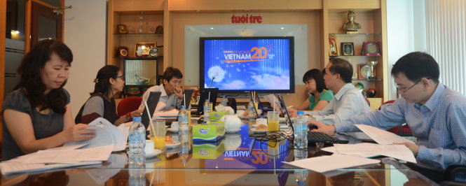 Ban giám khảo chấm vòng loại cuộc thi