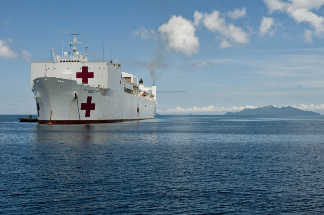 Tàu y tế USNS Mercy sẽ cập cảng Đà Nẵng từ ngày 17 đến 28-8 tới - Ảnh: JECC