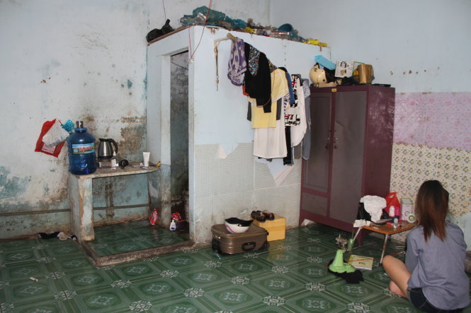 Bên trong một phòng trọ giá 500.000 đồng/phòng/tháng ở khu đô thị ĐHQG TP.HCM ẢNh: P.TUẦN