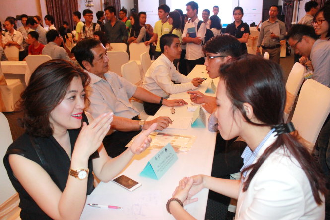 Nhiều bạn trẻ luôn sẵn sàng tinh thần khởi nghiệp và mong được hỗ trợ nhiều hơn nữa. Trong ảnh: dự án “Mỗi doanh nhân - một người thầy” do Hội Doanh nhân trẻ TP.HCM đang triển khai - Ảnh: Q.L.