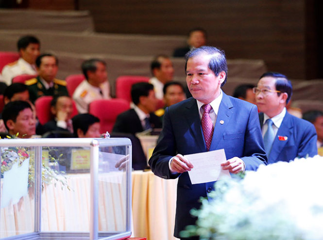 Ông Nguyễn Xuân Tiến, Uỷ viên Trung ương Đảng, Bí thư Tỉnh uỷ Lâm Đồng, tại Đại hội Đảng bộ tỉnh Lâm Đồng lần thứ X - Ảnh: Mai VInh