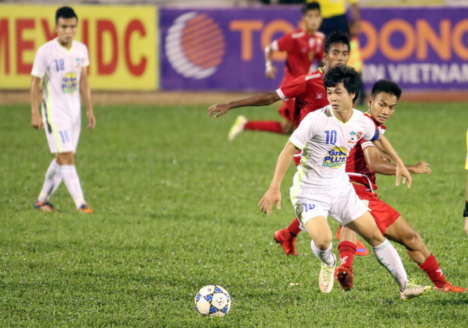 Công Phượng sẽ là tâm điểm trong trận đấu giữa U-21 HAGL và U-21 VN - Ảnh: N.K.