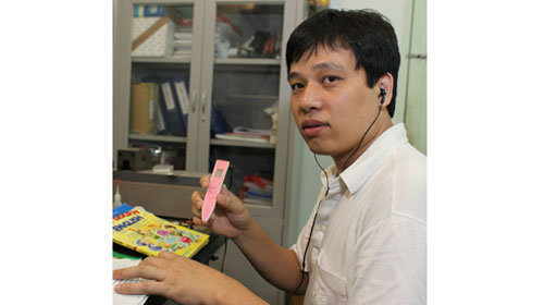 Qq6R4SIp.jpg