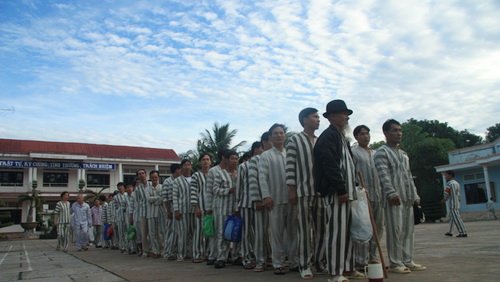 s4B80oDn.jpg