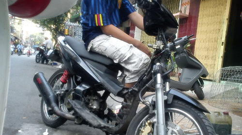 sX9MqKRz.jpg