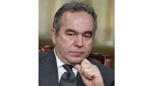 HPrIz5bU.jpg