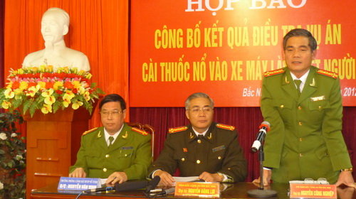 xSz4HS14.jpg