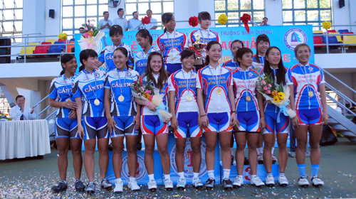Xt989LsF.jpg