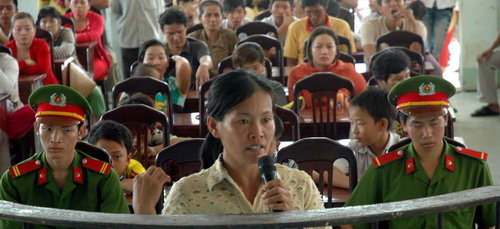 855LpaUv.jpg