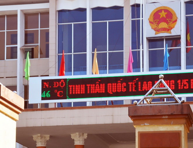 Nn76DcuV.jpg