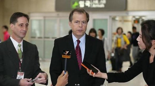 w38QS2Hq.jpg