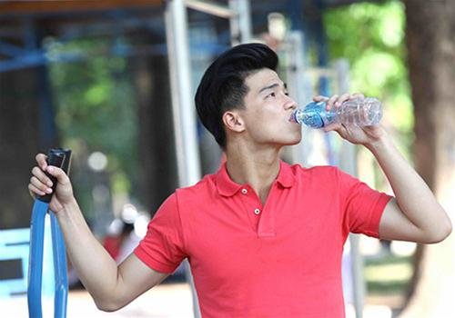 Gy2I35bL.jpg