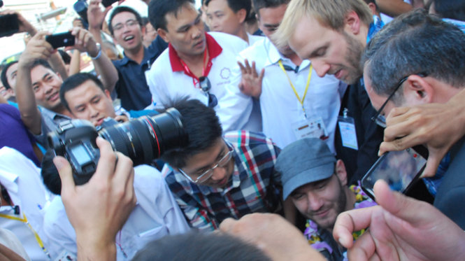 A8tZIqIw.jpg