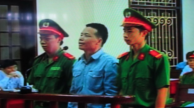 vDubT9cR.jpg
