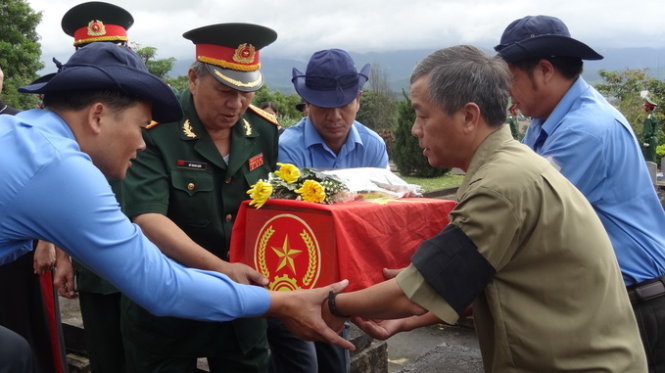 hnV8CZvn.jpg