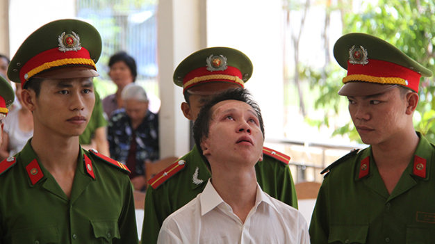 AjaDGYui.jpg