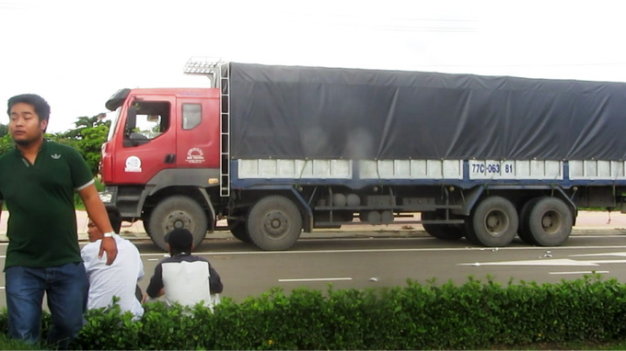 RbjLpr87.jpg