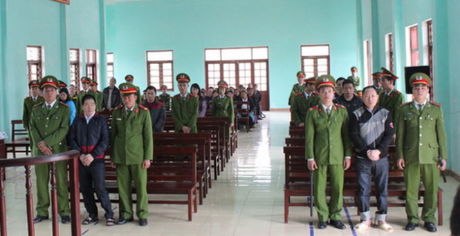Tàng Keangnam và đồng phạm nghe đại diện VKS luận tội - Ảnh: V.Đ