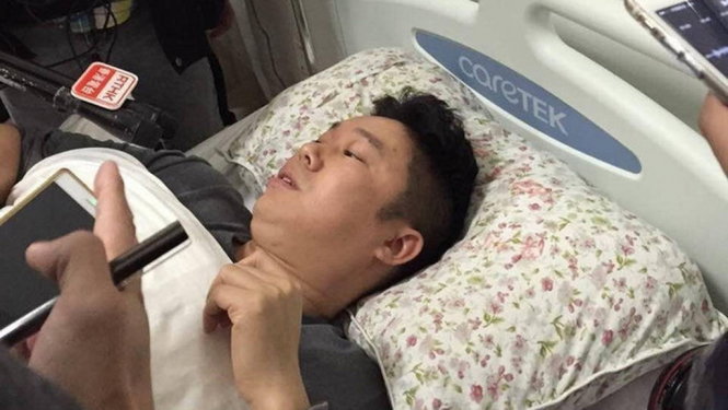 Một người sống sót đang kể lại khoảnh khắc anh thoát chết