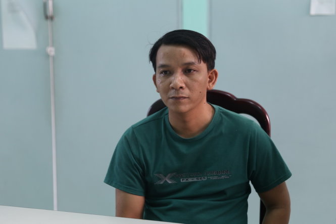 Đối tượng “đánh nhầm” công an cải trang bị bắt sáng 28-2 sau 6 năm bị truy nã - ẢNH: BÁ SƠN