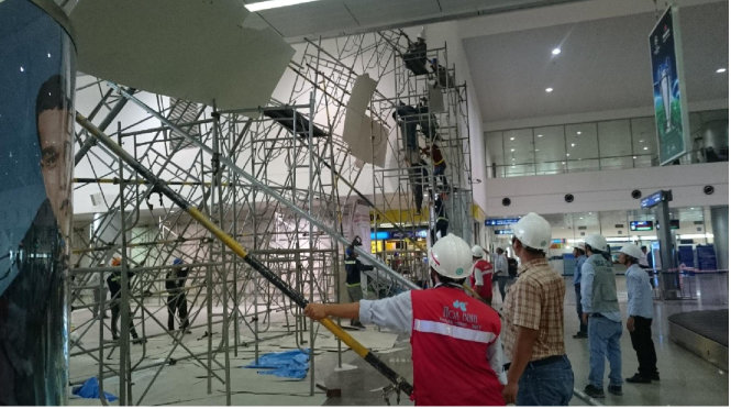 Vách bao che bị nghiêng