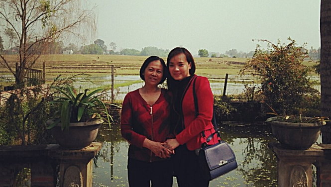 Hai mẹ con chị Lê Thanh Hiền và bà Phan Thị Tuyết Hoa - Ảnh gia đình cung cấp