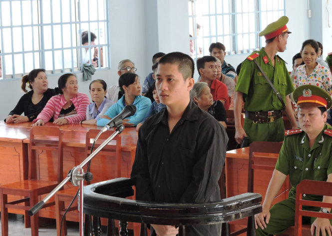 Bị cáo Huỳnh Anh Sang tại phiên tòa sơ thẩm lưu động sáng 18-3 - Ảnh: Thúy Hằng