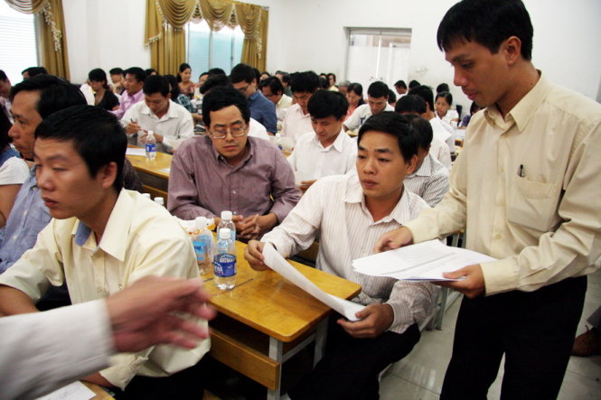 Trường ĐH Hùng Vương TP.HCM đã tổ chức hội nghị cán bộ, nhân viên, giảng viên cơ hữu (đột xuất) vào sáng 14-7-2011 với gần 140 người tham dự. Từ đó đến nay, tình hình nhà trường liên tục bất ổn. Ảnh: Trần Huỳnh
