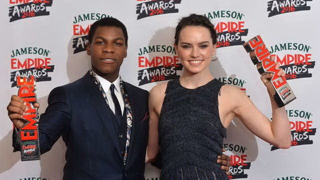 Hai diễn viên Daisy Ridley và John Boyega của phim Star Wars - Ảnh: empireonline.com