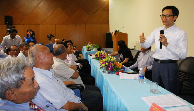 Phó thủ tướng Vũ Đức Đam cho biết các trường đại học có điều kiện tốt sẽ tiến hành tự chủ trước, sau đó nhân rộng ra các trường khác - Ảnh: Chí Quốc