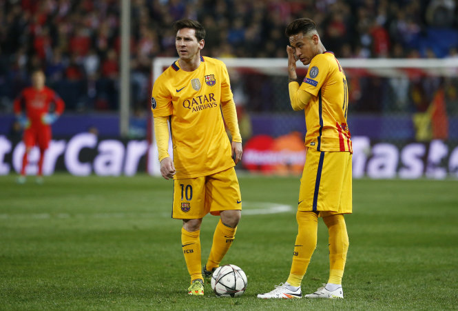 Messi và Neymar bế tắc hoàn toàn trước Atletico - Ảnh: Reuters