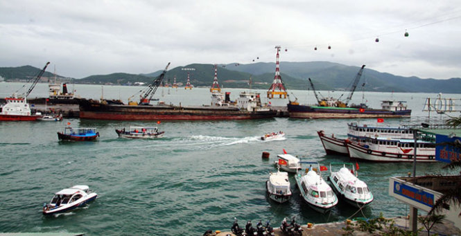 Cảng Nha Trang sắp tới sẽ được chuyển thành cảng du lịch, không còn đón các tàu hàng như hiện nay
Ảnh: P.S.N.